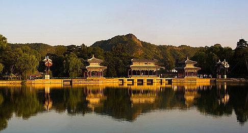 微软Q4财报：新主机需求强烈 游戏收入增长11%